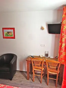 Le Pradet Hotell Vacqueyras
