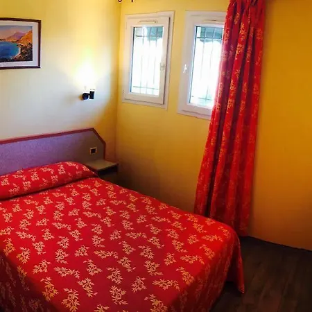 Le Pradet Hotell Vacqueyras